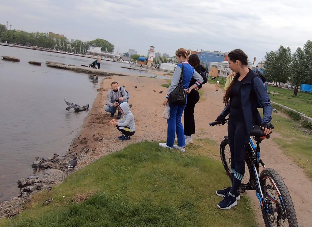 Берег Верх-Исетского пруда. Городской пляж