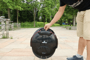 Достаем ручку inmotion v8