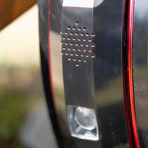 Inmotion V10 колонка спереди