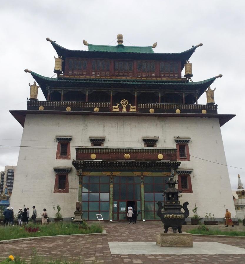 Монастырь Гандан