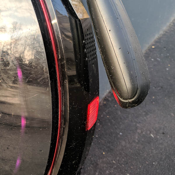 После езды по свежим лужам