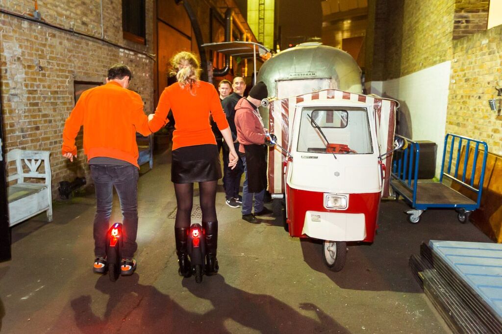 Среднему пользователю, чтобы освоить моноколесо, нужно три-четыре часа