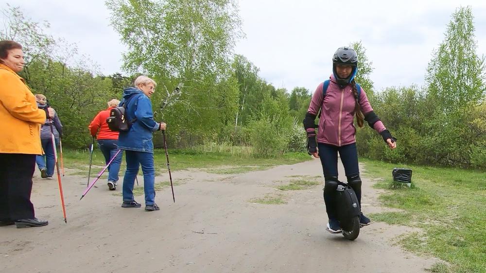 Вдоль берега озера Шарташ