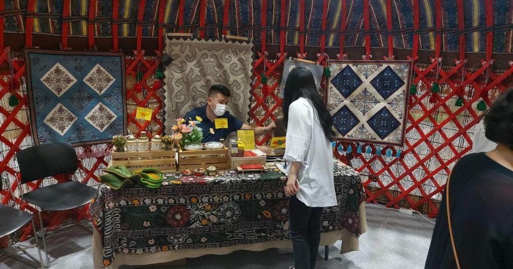 Юрта в Сеуле