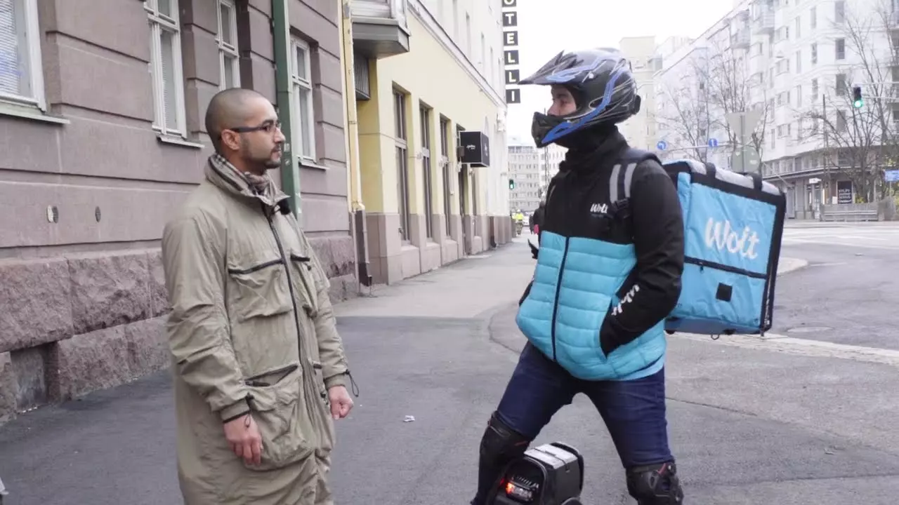 Возможно только в Финляндии : 9000€ в месяц на доставке еды!