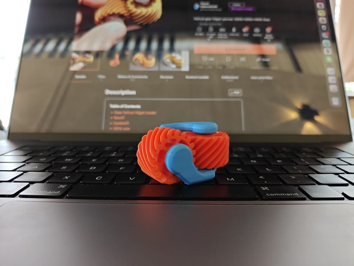 🎯 Gear Fidget: Обзор хитовой модели с геликоидными шестернями