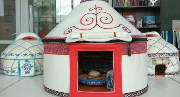 Игрушечные юрты