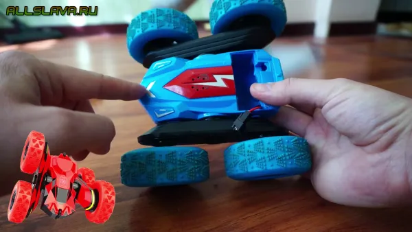 Меняем батарейку в РУ машинке без пайки и бесплатно