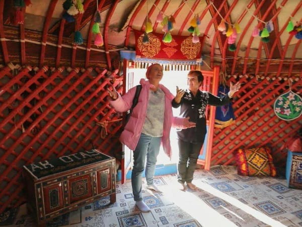 Орёл и решка в юрте