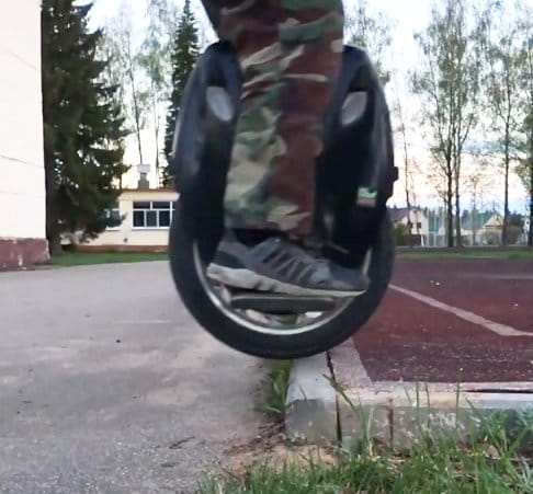 Переезд бордюров на монколесе