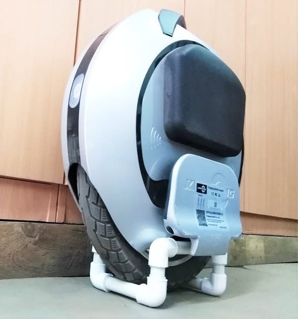 Подставка для моноколеса