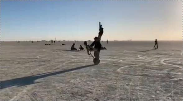 Моноколесо на Burning Man